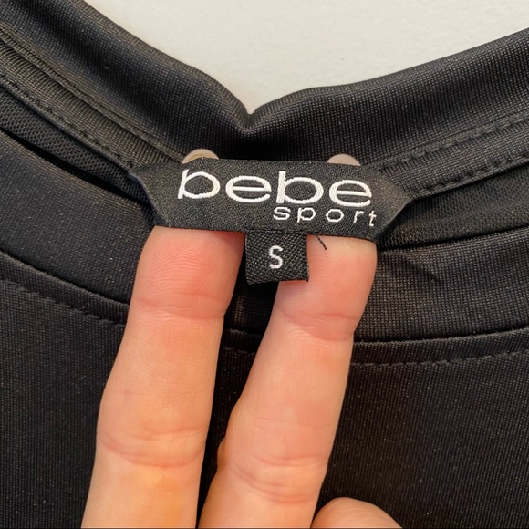 NWT bebe Sport Short Sleeve Boxy Top With Mesh Size Small - Picture 9 of 12